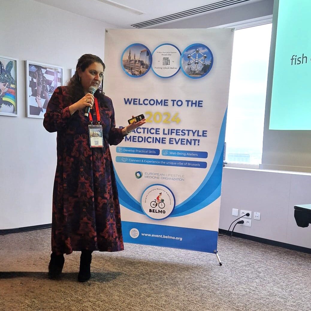 Eleni Prifti presenting at the ELMO 2024 Congress